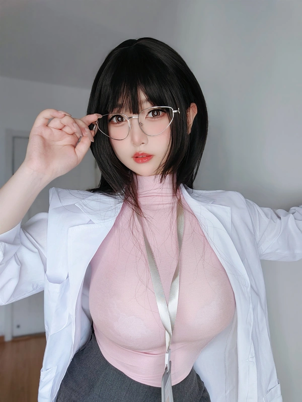 保健医师 - 女主K